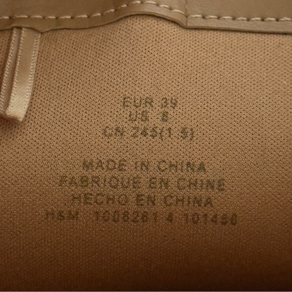 Cream knee high heel boots with rounded toe and wide calf - Picture 9 of 9